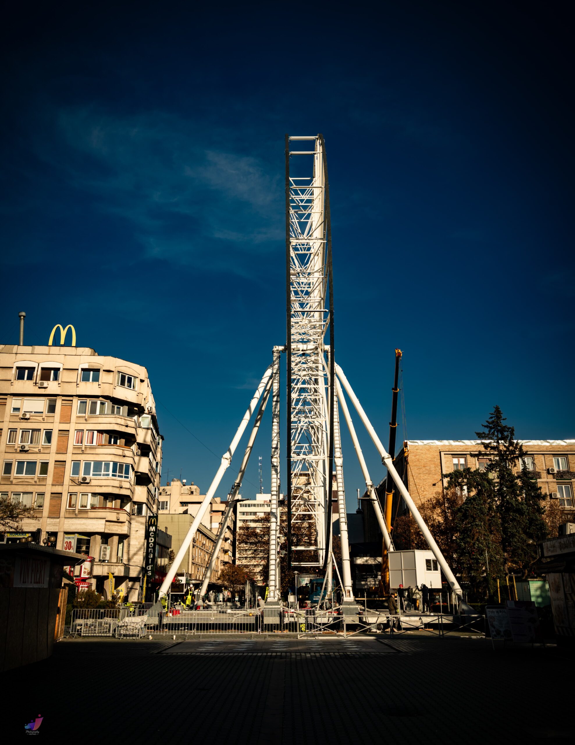 Republica lui Moș Crăciun - imagine 6